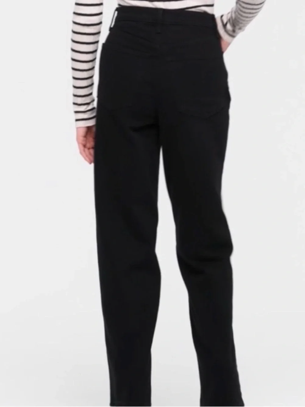 NWT Universal Thread High-Rise Straight Leg Jeans in Black - Picture 2 of 7